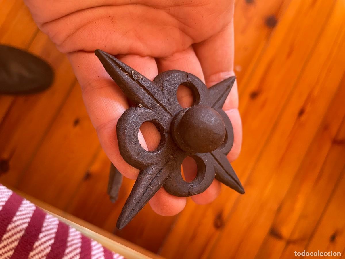 Antig&uuml;edades: Clavo de hierro de puerta - Foto 2