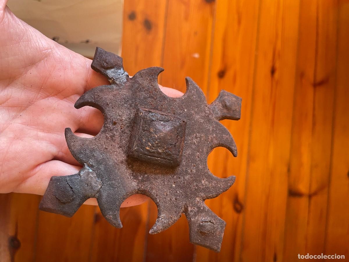 Antig&uuml;edades: Clavo de hierro de puerta - Foto 3
