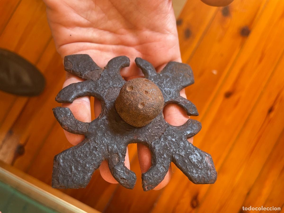 Antig&uuml;edades: Clavo de hierro de puerta - Foto 3