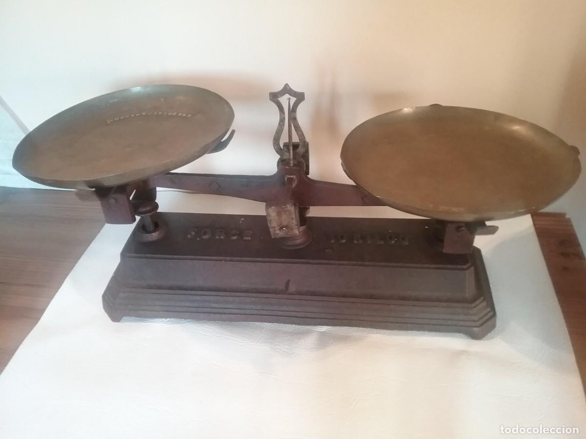 Oggetti Antichi: Preciosa balanza en buen estado.
