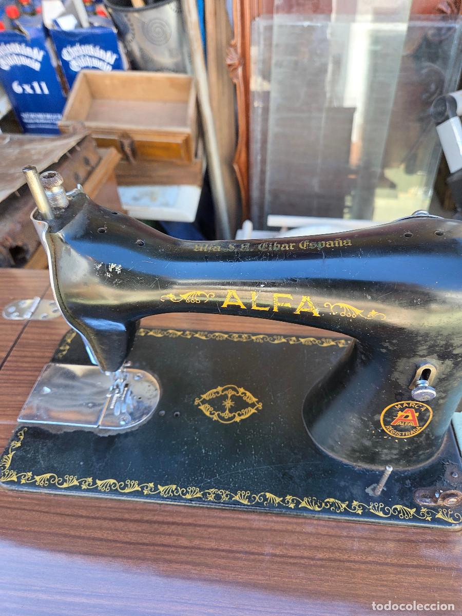 Antig&uuml;edades: maquina de coser Alfa - Foto 6