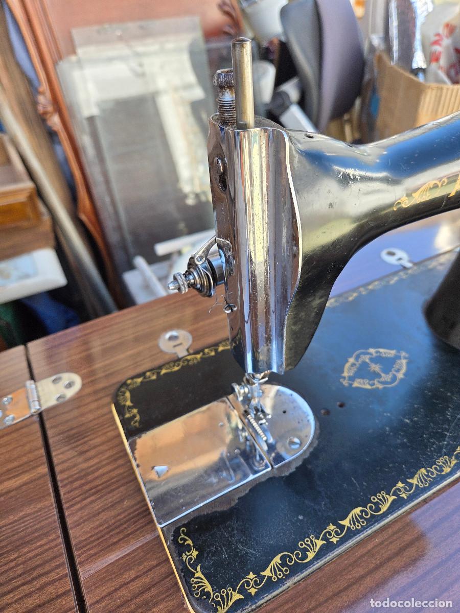 Antig&uuml;edades: maquina de coser Alfa - Foto 10