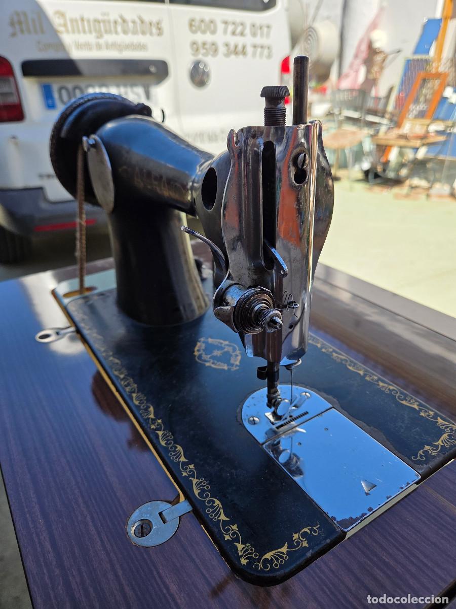 Antig&uuml;edades: maquina de coser Alfa - Foto 12