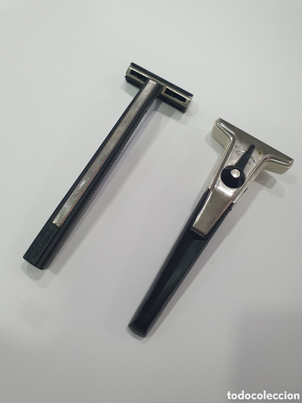 Antig&uuml;edades: Maquinilla de afeitar Gillette Techmatic y otra. Vintage. (L61)