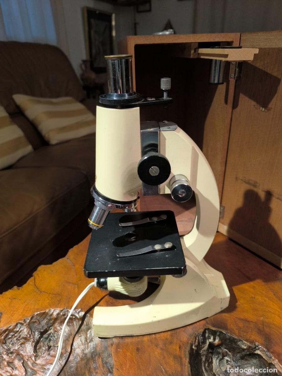 Antig&uuml;edades: Antiguo microscopio &oacute;ptico profesional con luz. FUNCIONA - Foto 9
