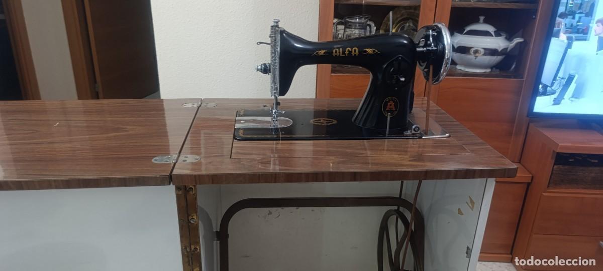 Antig&uuml;edades: Maquina de coser alfa - Foto 2