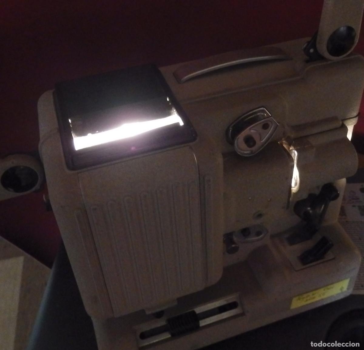 Antig&uuml;edades: PROYECTOR EUMIG AUTOMATIC P8 NOVO - Foto 2