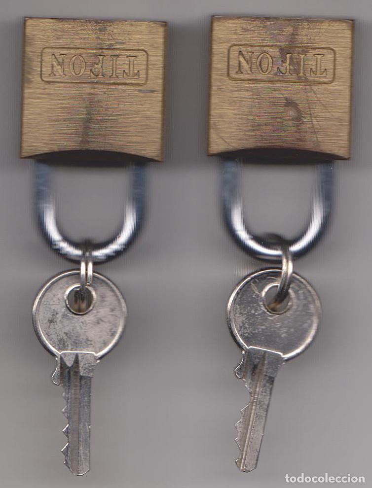 Antiguidades: 2 PEQUE&Ntilde;OS CANDADOS MARCA TIFON CON SUS LLAVES - MUY BUEN ESTADO