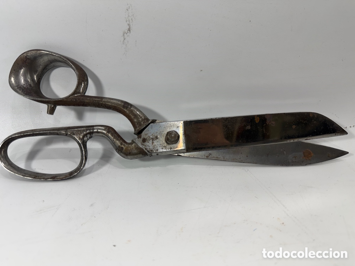 Antig&uuml;edades: Antiguas tijeras de sastre CLAUSS WYERSBERG SOLINGEN Alemania grandes 32 cm.
