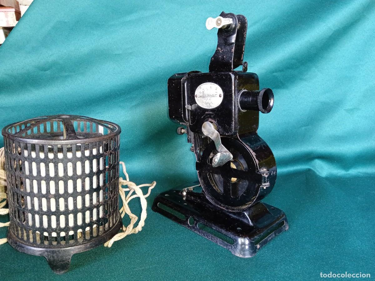 Antig&uuml;edades: Proyector PATHE KID, de Phathe-Baby. - Foto 4