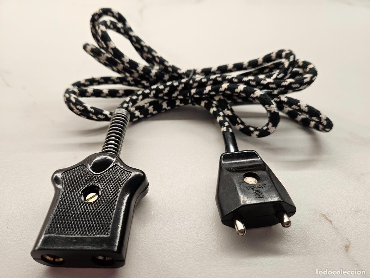 Antig&uuml;edades: CABLE ANTIGUO PARA PLANCHA ETC&hellip; - Foto 2