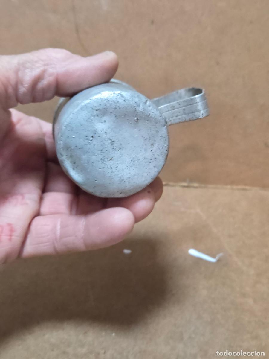 Antig&uuml;edades: peque&ntilde;a jarra de aluminio antigua - Foto 3