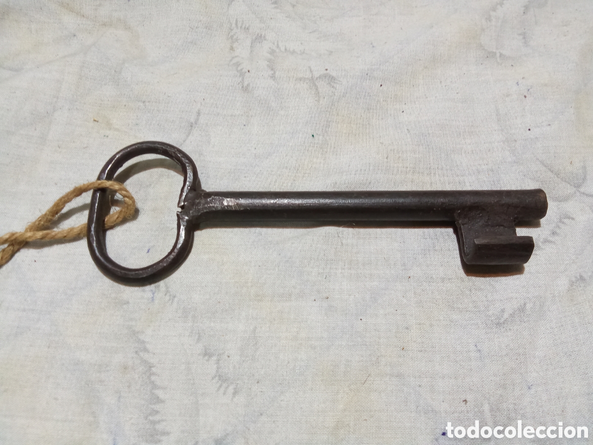 Antig&uuml;edades: GRAN Y ANTIGUA LLAVE - Foto 4