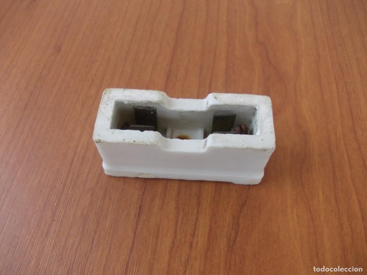 Antiques: Fusible el&eacute;ctrico cer&aacute;mico antiguo portafusibles recableable sin tapa vintage