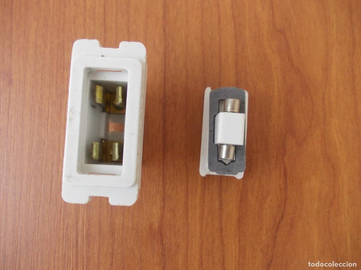 Antiquit&eacute;s: Kit Kat cer&aacute;mico antiguo fusible recargable portafusibles vintage