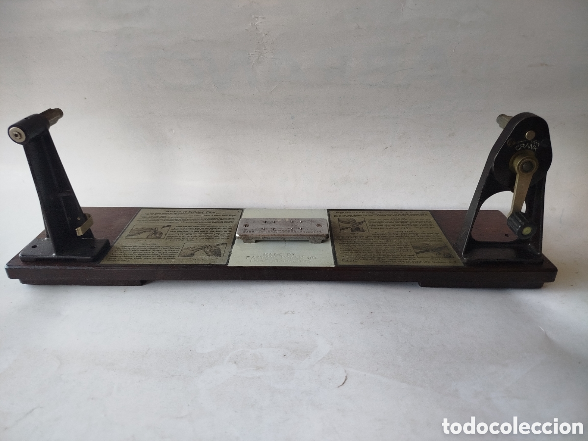 Antig&uuml;edades: EMPALMADORA DE PELICULA EASTMAN KODAK. MADE IN USA. INCLUYE GUIAS PARA ALINEAR LA PEL&Iacute;CULA. A&Ntilde;OS 30