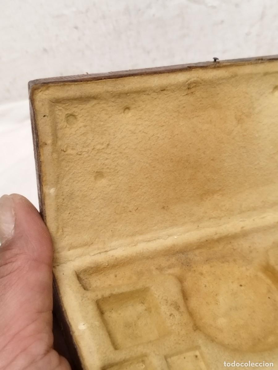 Antig&uuml;edades: Antigua caja de madera, estuche para balanza de precisi&oacute;n. - Foto 6