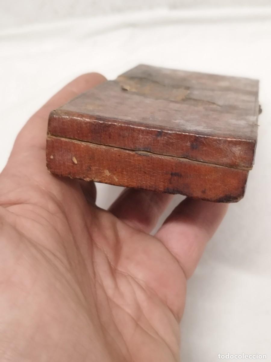Antig&uuml;edades: Antigua caja de madera, estuche para balanza de precisi&oacute;n. - Foto 10