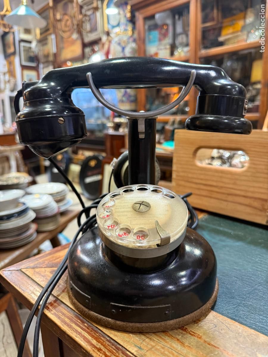 Tel&eacute;fonos: ANTIGUO TELEFONO EN HIERRO Y BAQUELITA PERTENECIENTE A LA POLICIA FRANCESA