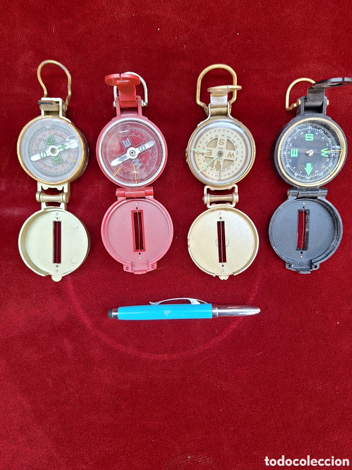 Antig&uuml;edades: Lote de 4 antiguas brujulas militares! Engineer Directional.