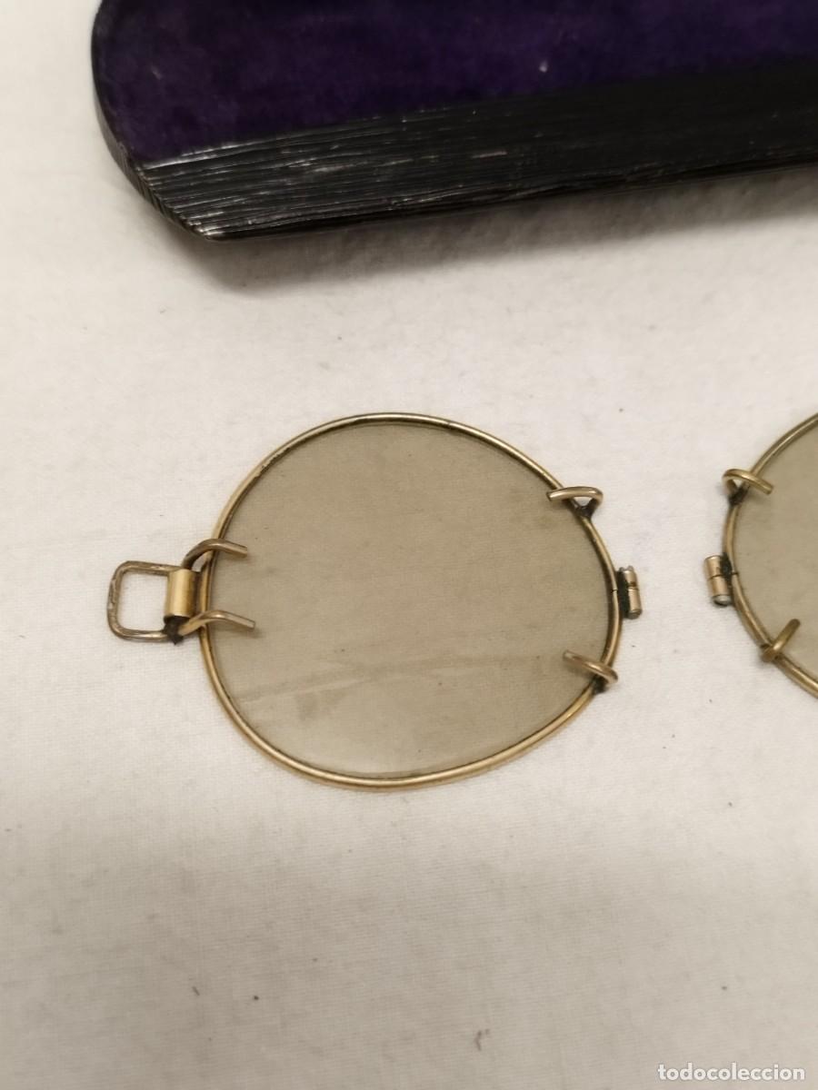 Antig&uuml;edades: Antiguas gafas a restaurar con su funda. - Foto 2
