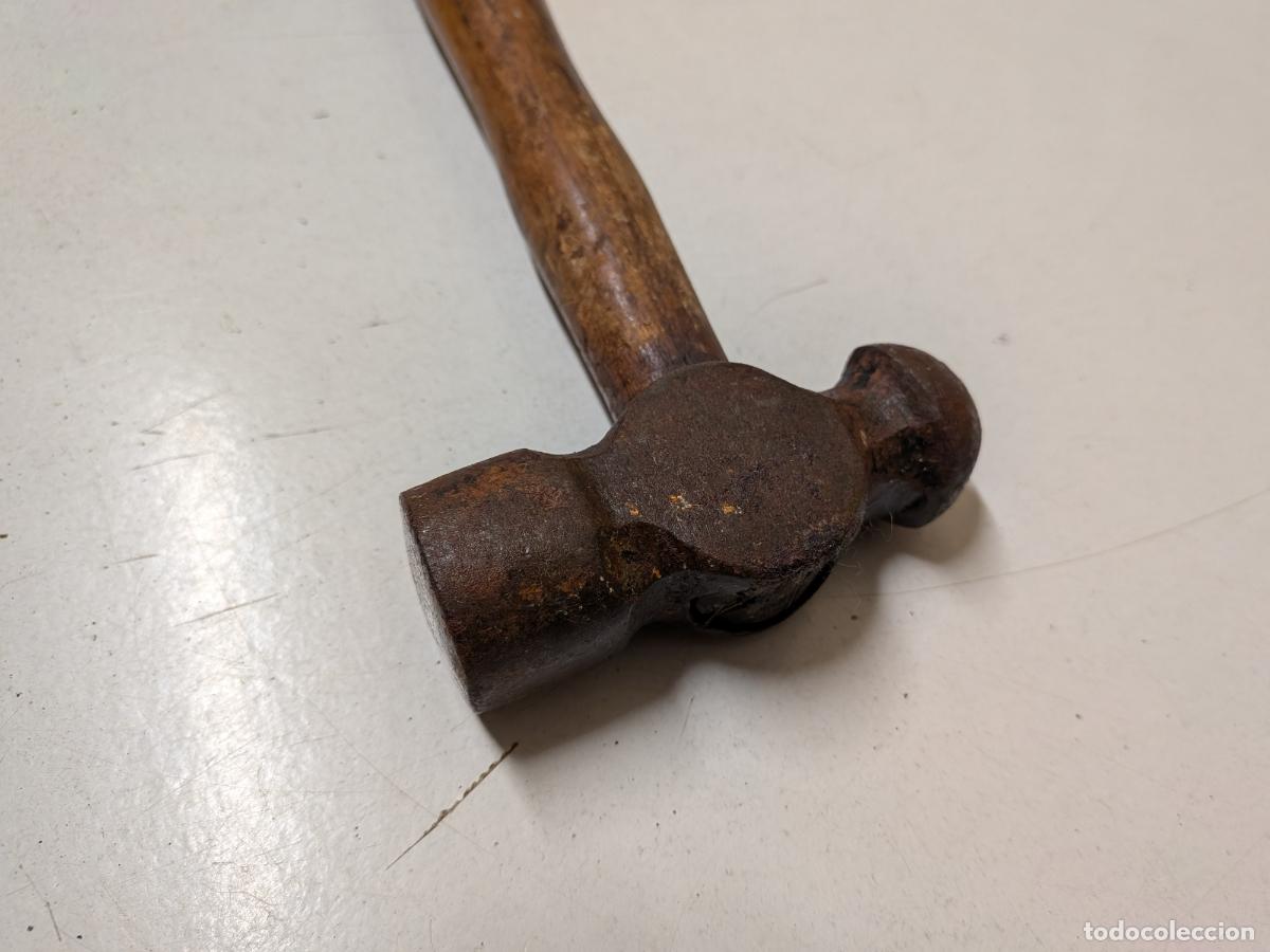 Antig&uuml;edades: ANTIGUO MARTILLO DE FORJA