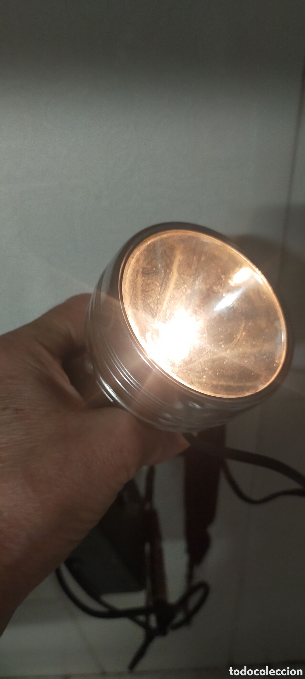 Antig&uuml;edades: Linterna Winchester vintage FUNCIONA con cable y correa - Foto 19