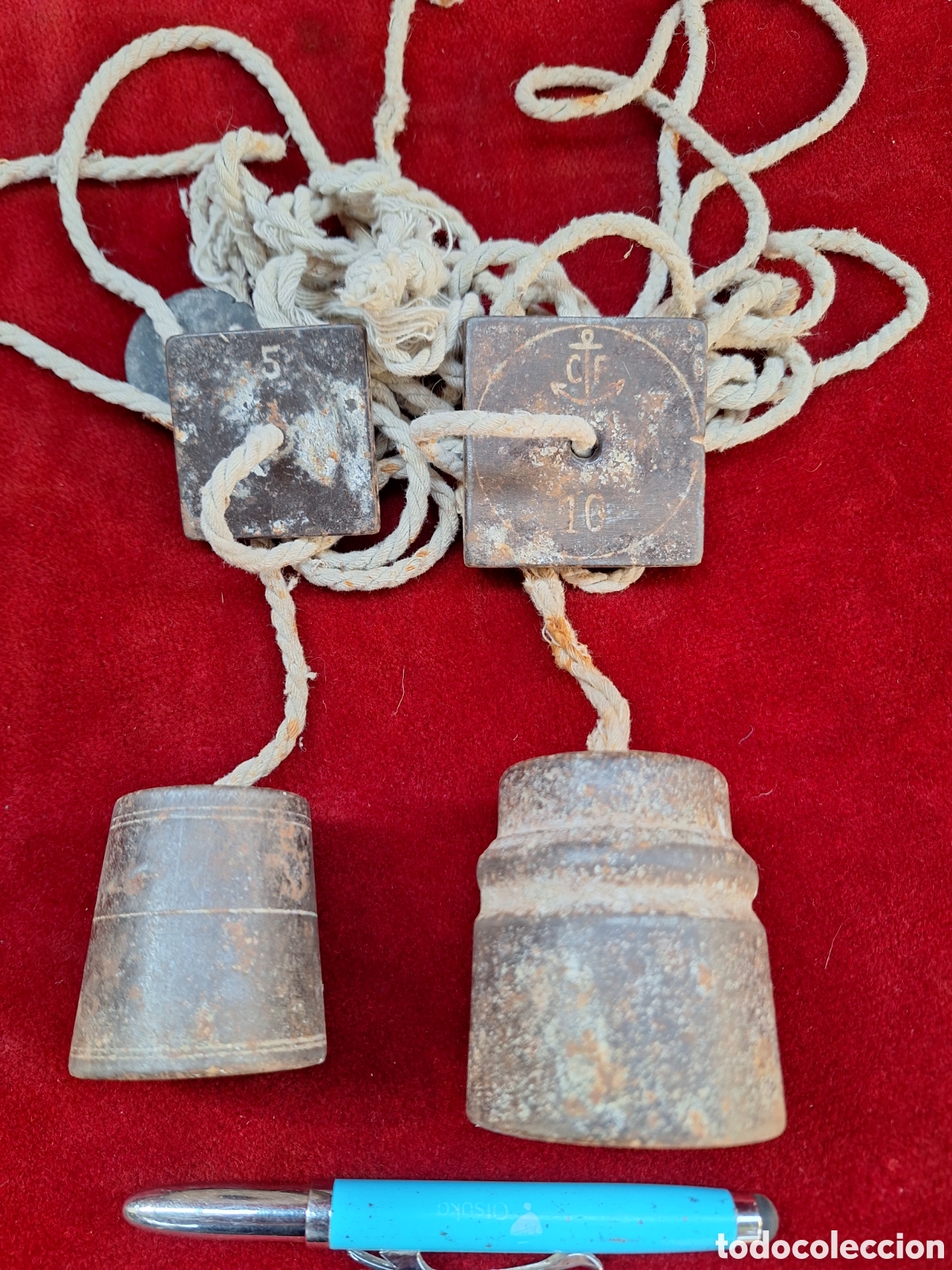 Antig&uuml;edades: Lote 2 antiguas plomadas alba&ntilde;il!