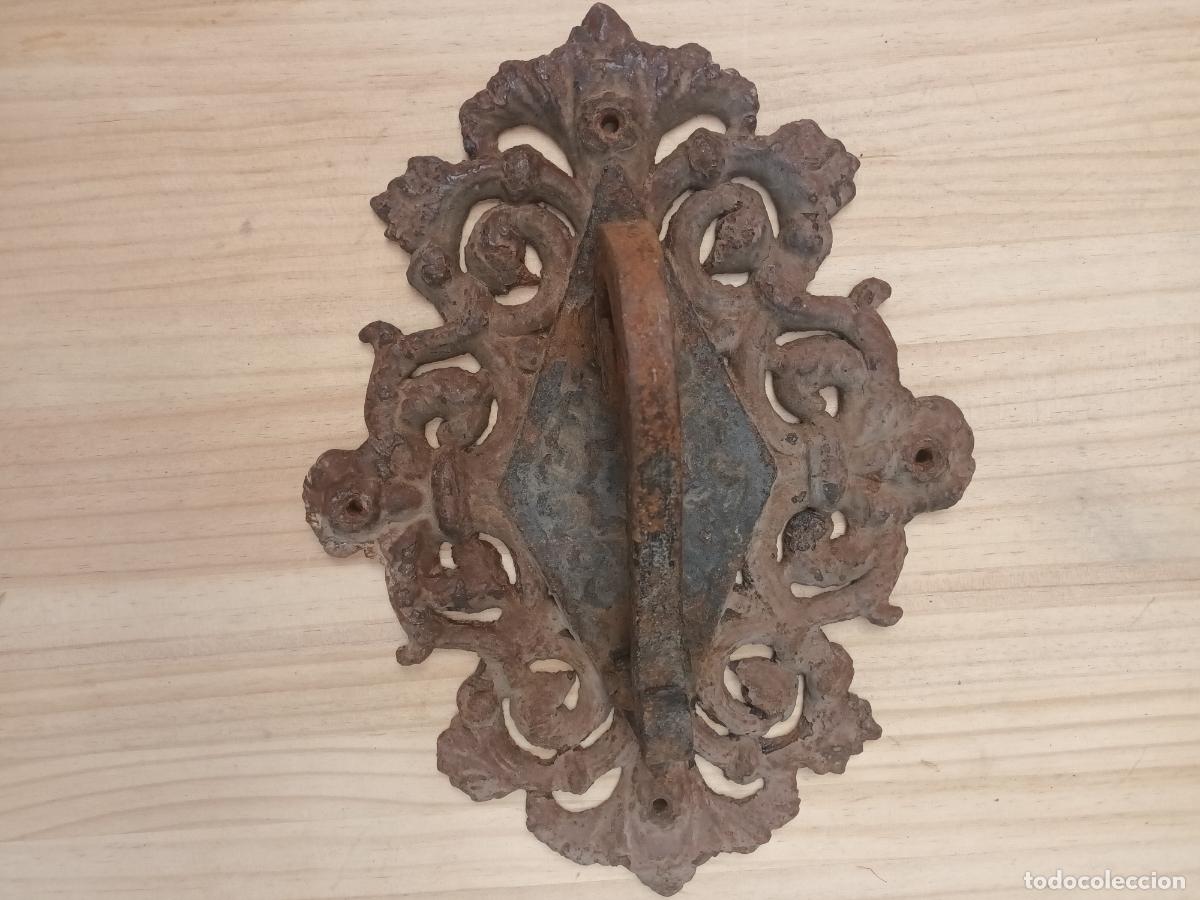 Antig&uuml;edades: GRAN PICAPORTE LLAMADOR HIERRO FILIGRANA