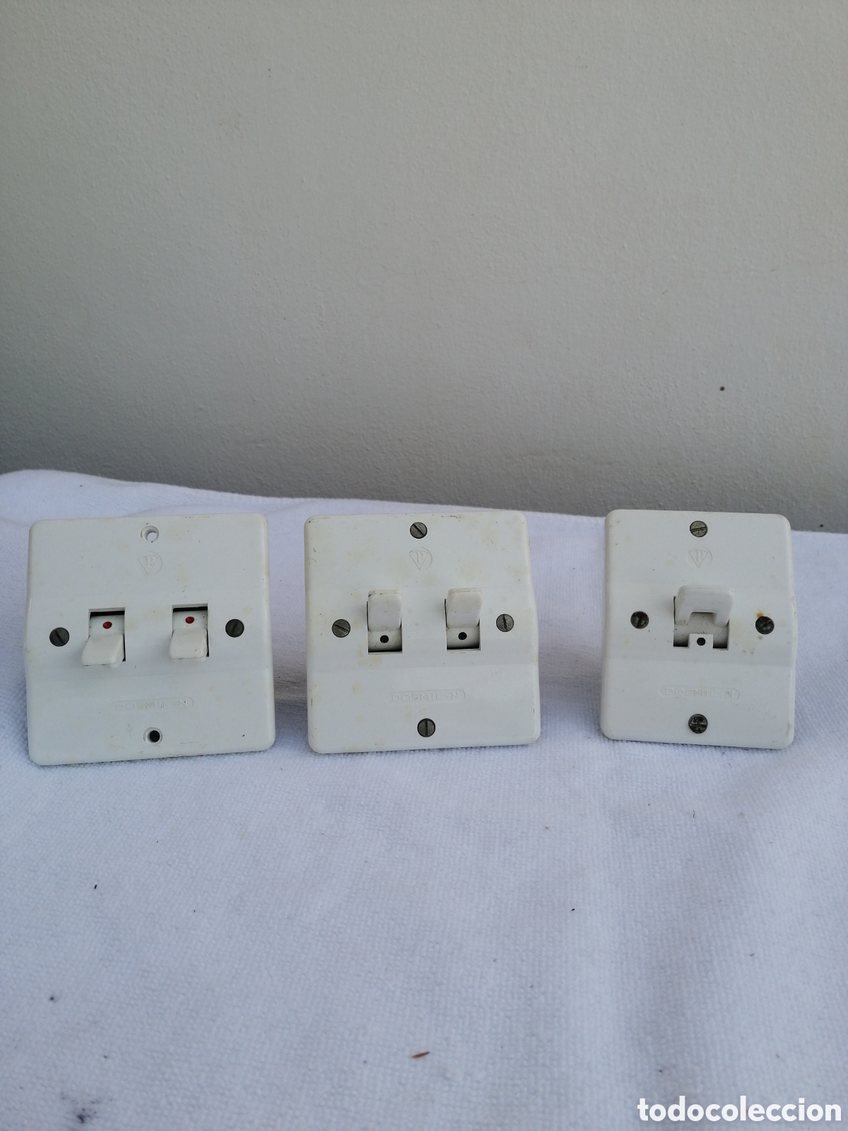 Antig&uuml;edades: Lote interruptores DOSMIL-N