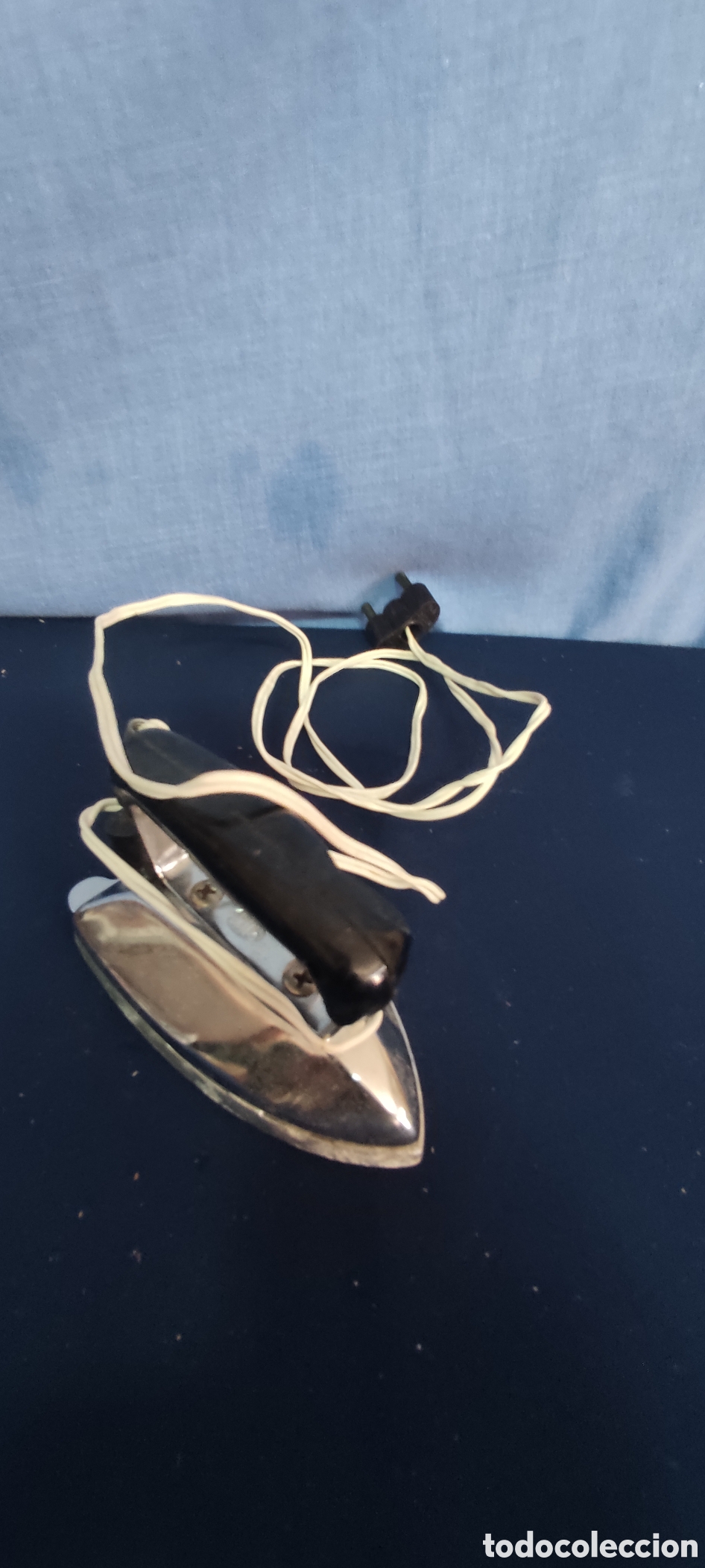 Antig&uuml;edades: Mini plancha el&eacute;ctrica - Foto 3