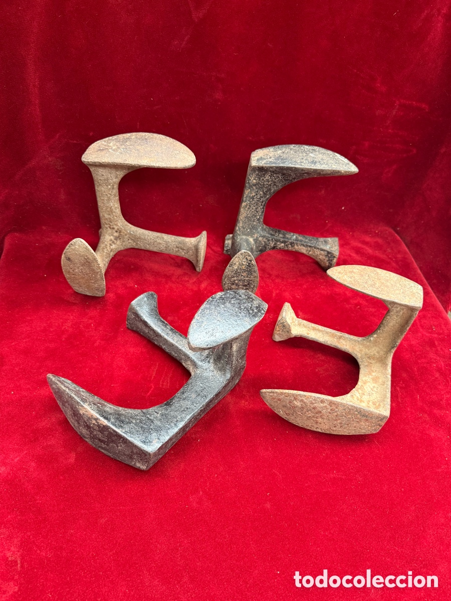 Antig&uuml;edades: Lote de 4 antiguos yunkes de zapatero!