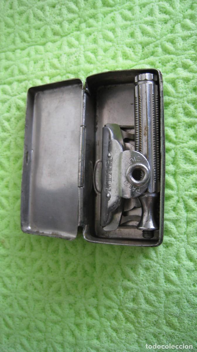 Antig&uuml;edades: Conjunto de maquinilla de afeitar caja original - Foto 1
