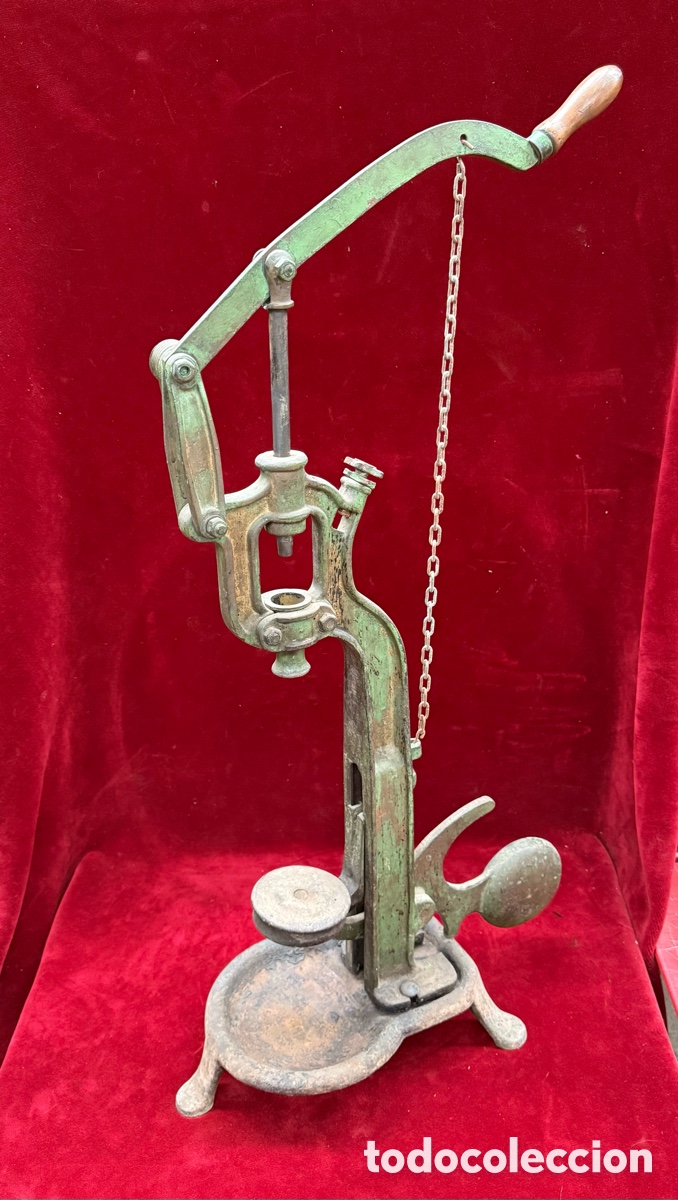 Antig&uuml;edades: Antigua y preciosa Encorchadora de botellas!1900