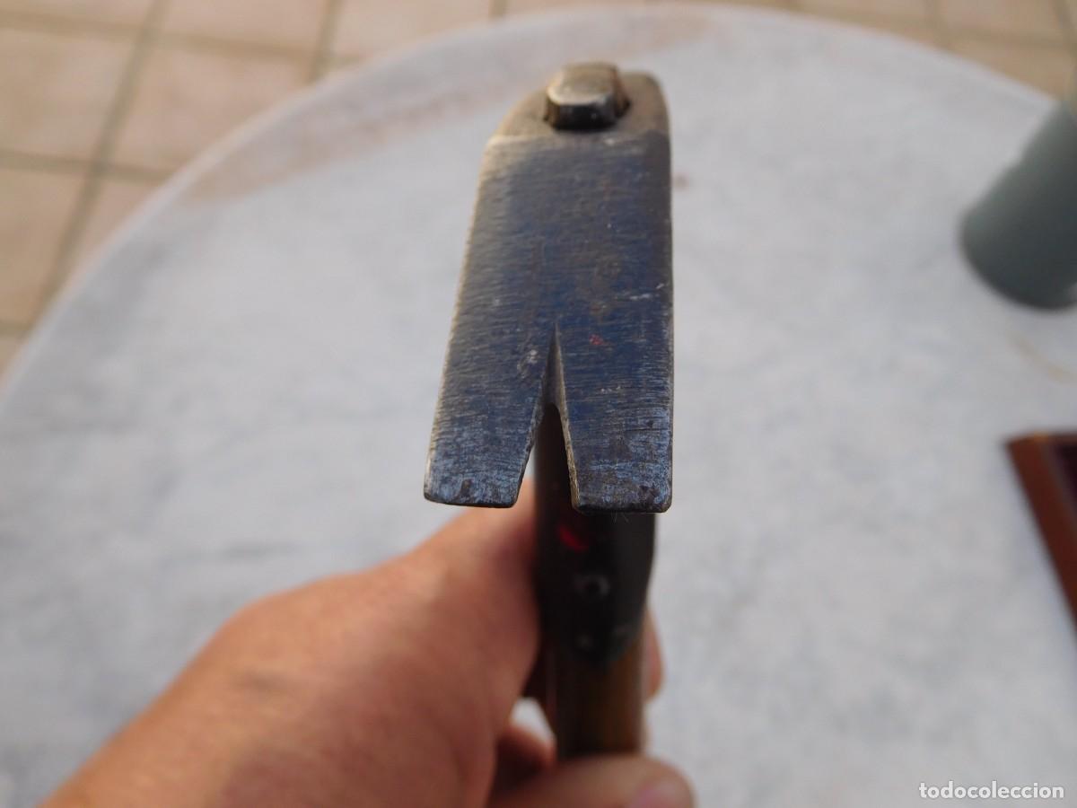 Antig&uuml;edades: Martillo antiguo posiblemente de carpintero - Foto 17