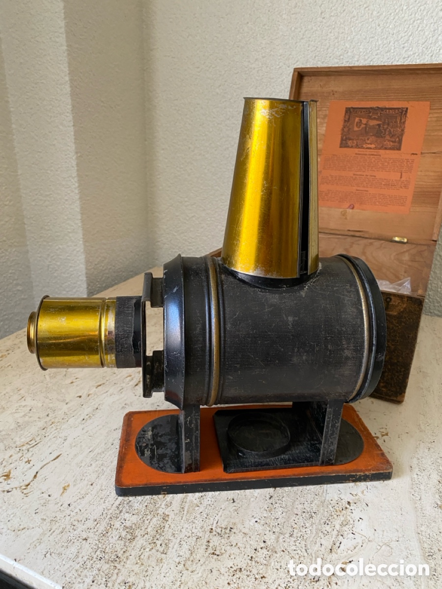 Antig&uuml;edades: Linterna en caja original y 8 cristales