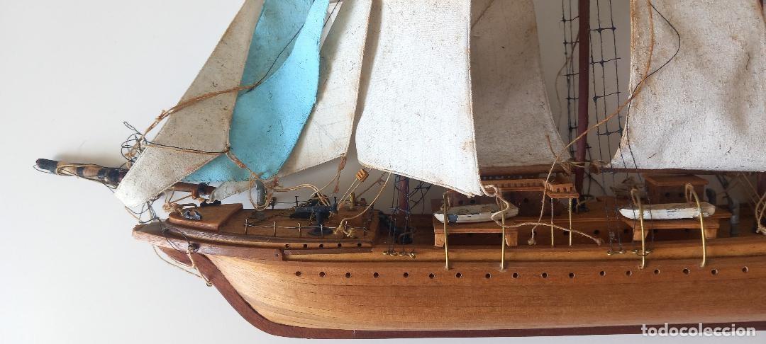 Antig&uuml;edades: MAQUETA DE BARCO DE MADERA PARA RESTAURAR. - Foto 4