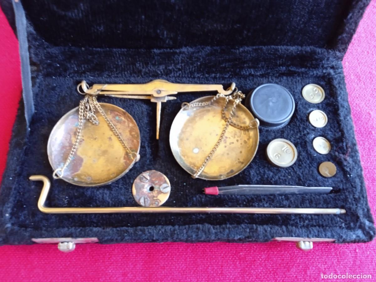 Antig&uuml;edades: Estuche de balanza de precisi&oacute;n con pesas ponderales - Foto 5