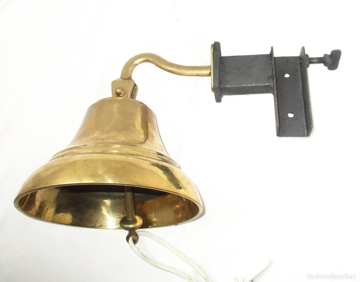 Antiques: CAMPANA DE BARCO CON SOPORTE.