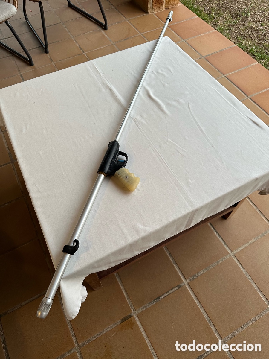 Antig&uuml;edades: Fusil antiguo pesca submarina Beltr&aacute;n.