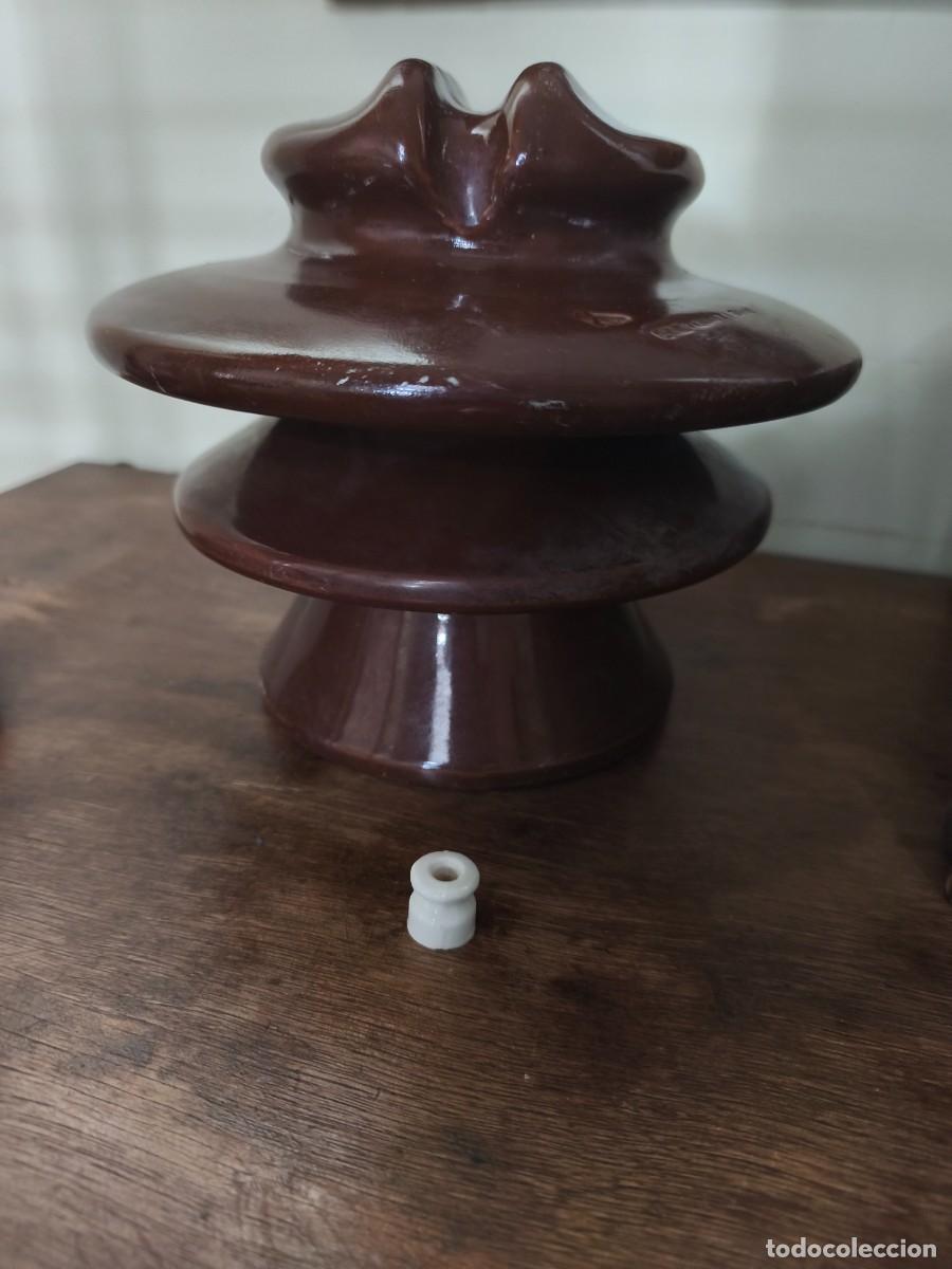 Antiquit&eacute;s: Magn&iacute;fica J&iacute;cara cer&aacute;mica marr&oacute;n. Una peque&ntilde;ita de regalo.