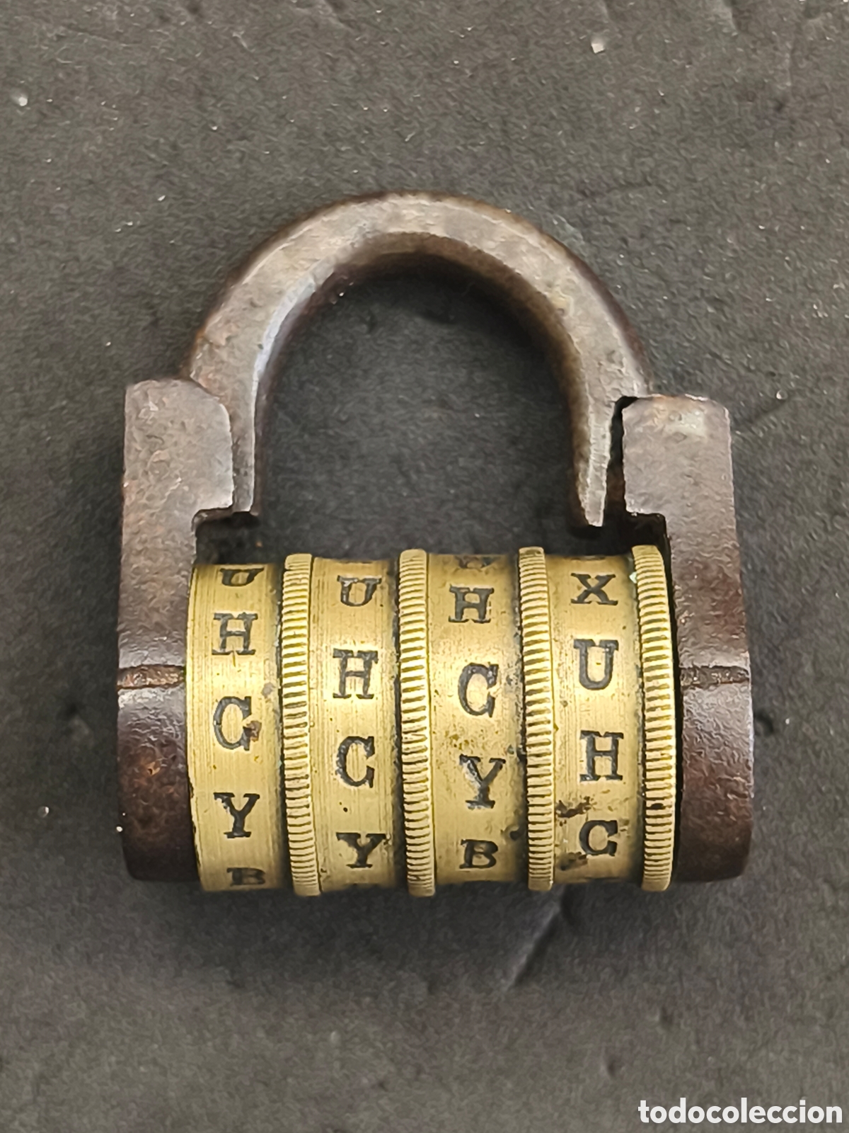 Antig&uuml;edades: Antiguo candado de combinaci&oacute;n siglo XIX 4 rodillos bronce