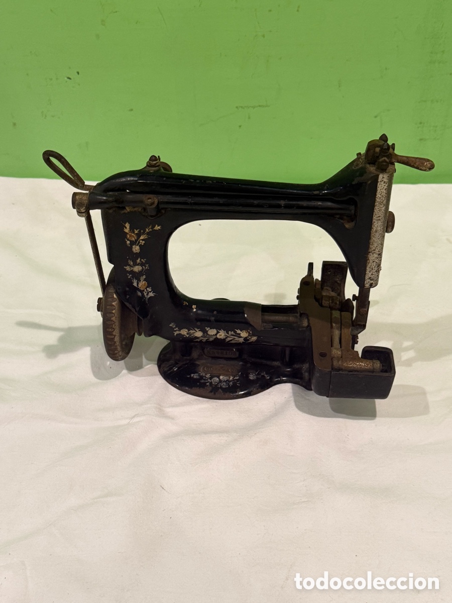 Antig&uuml;edades: M&aacute;quina de coser Singer miniatura antigua hierro fundido decorativa primera iniciales del siglo XX