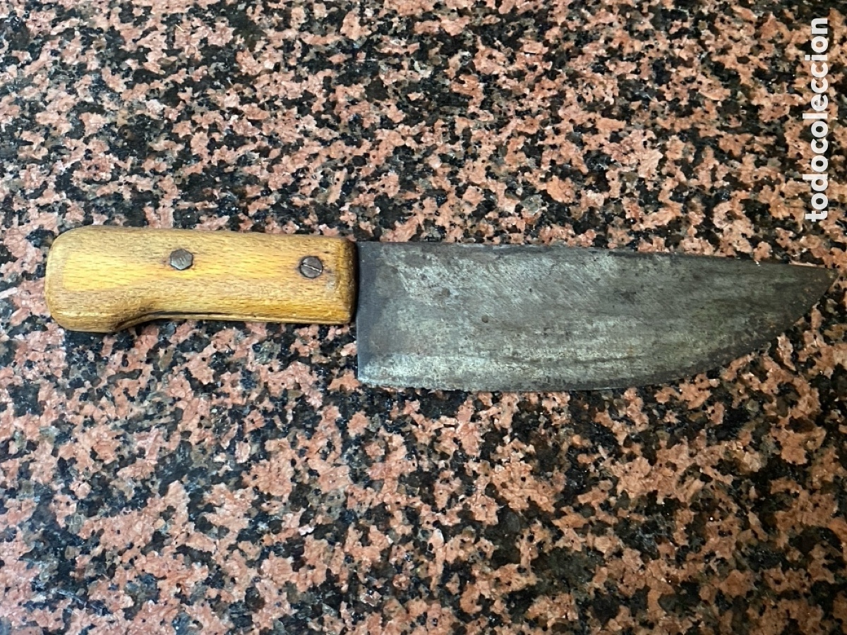 Antig&uuml;edades: Cuchillo antiguo con inscripci&oacute;n