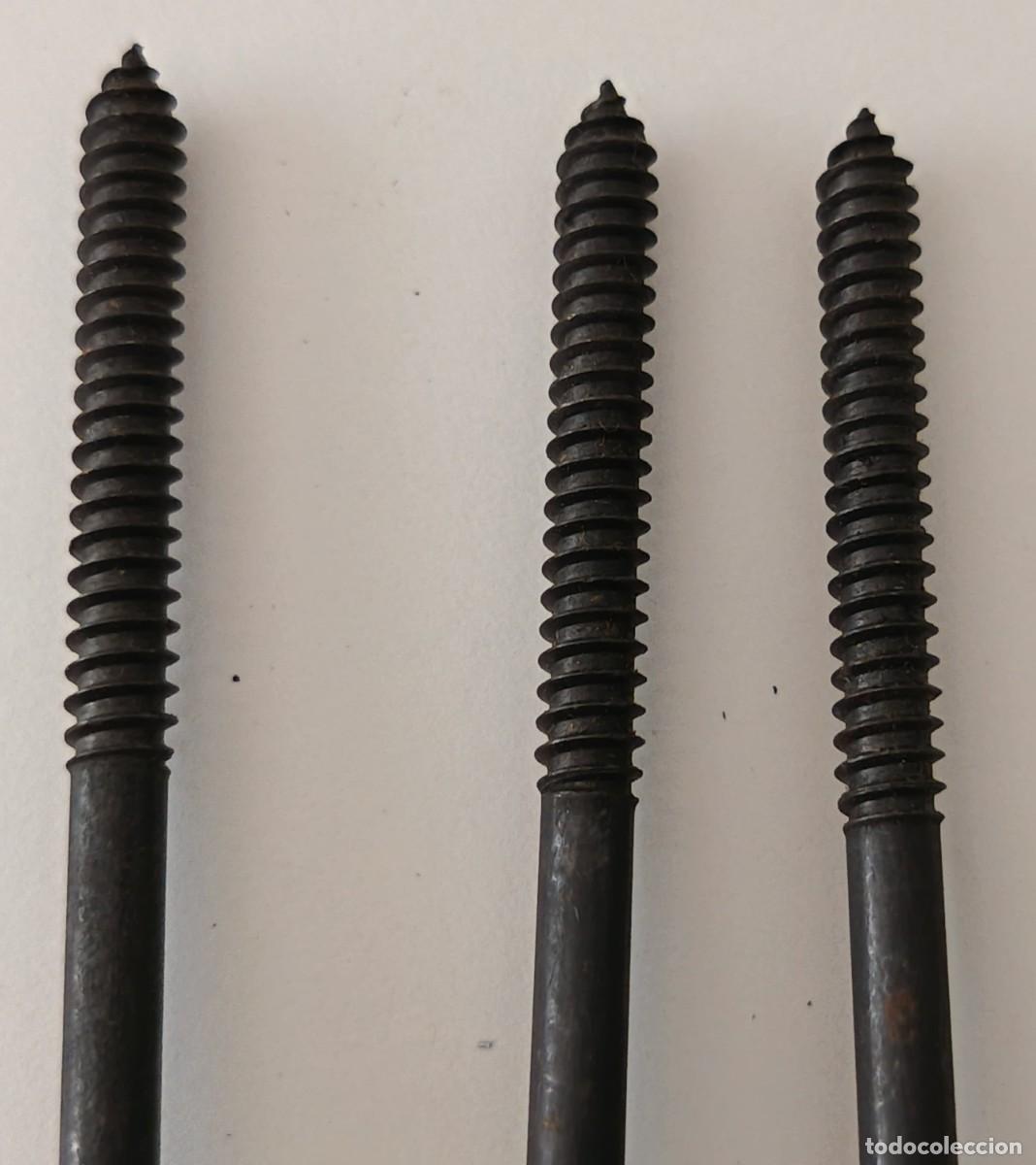 Antig&uuml;edades: 3 Tornillos largos. Semi nuevos. - Foto 4