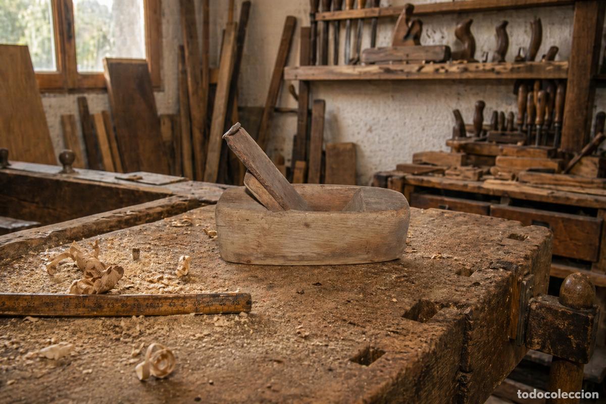 Antig&uuml;edades: Cepillo de carpintero - Foto 1
