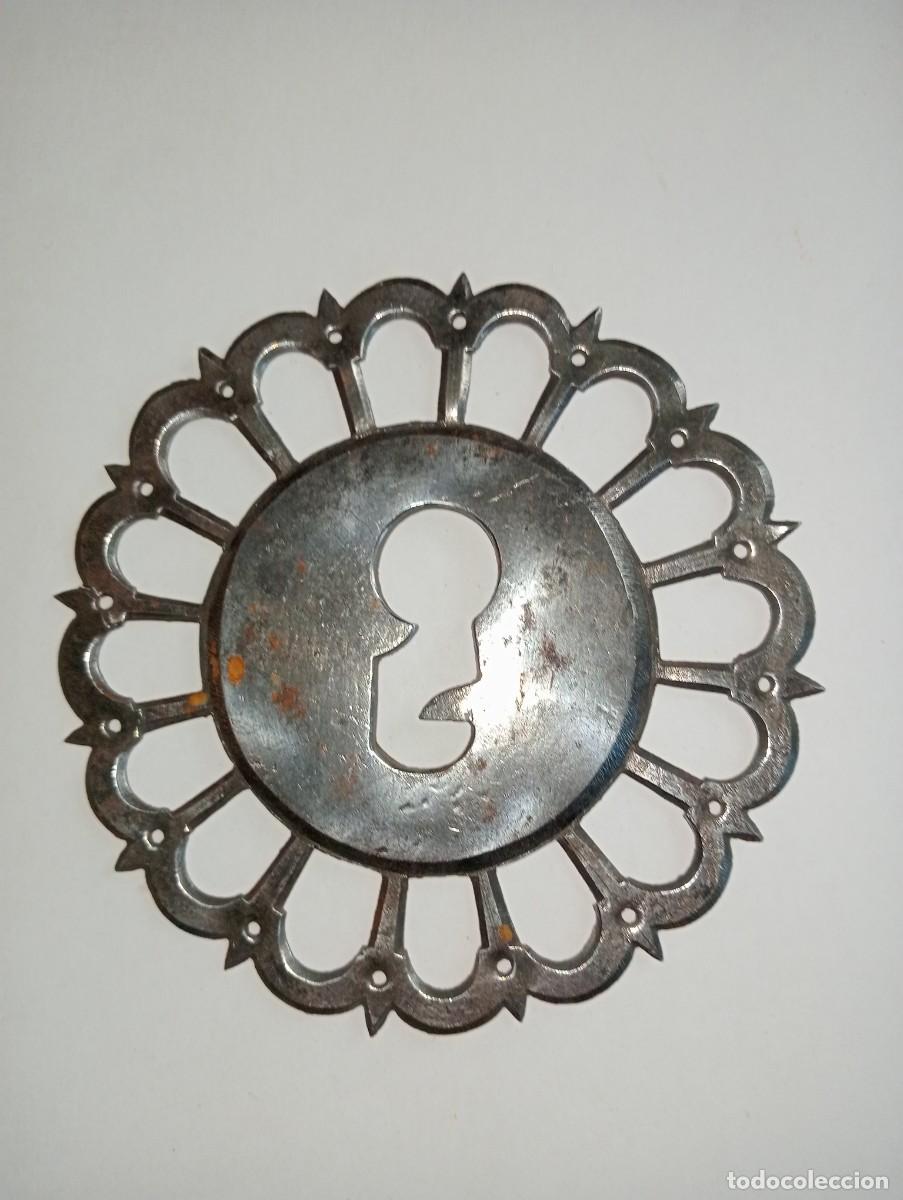 Antig&uuml;edades: Enorme bocallave de forja