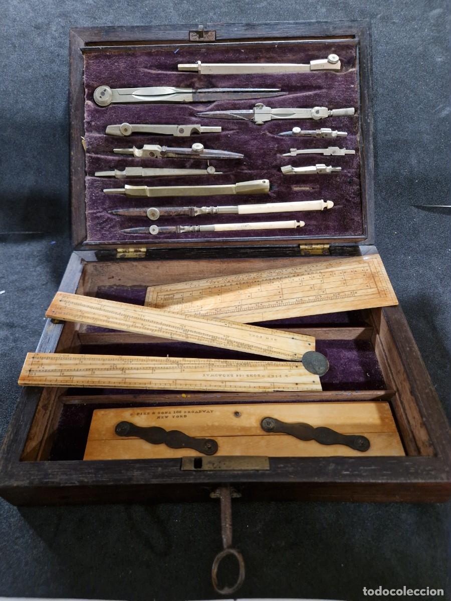 Antig&uuml;edades: Juego de dibujo americano de palisandro y lat&oacute;n, siglo XIX, vendido por B. Pike & Sons, Nueva York