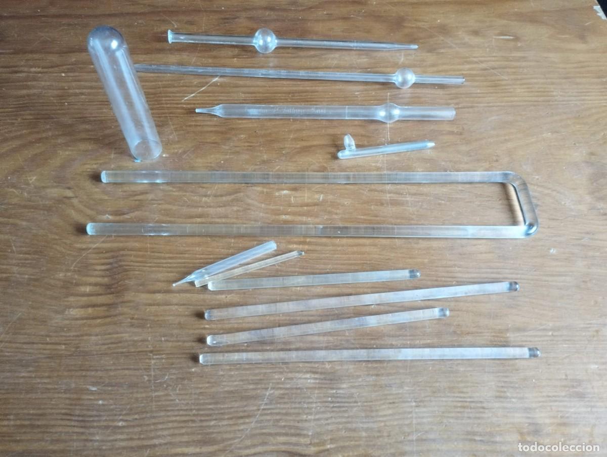 Antig&uuml;edades: Cristaler&iacute;a de medici&oacute;n y agitaci&oacute;n para laboratorio.