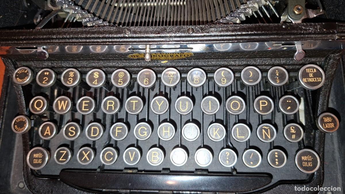 Antig&uuml;edades: M&aacute;quina escribir ROYAL - Foto 2